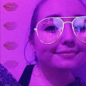 Meet your Posher, Erin